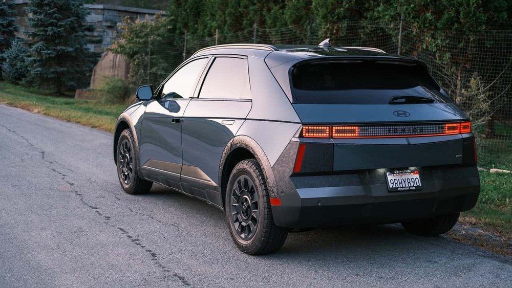 Best Black Friday Electric Car Charger Deals 2025